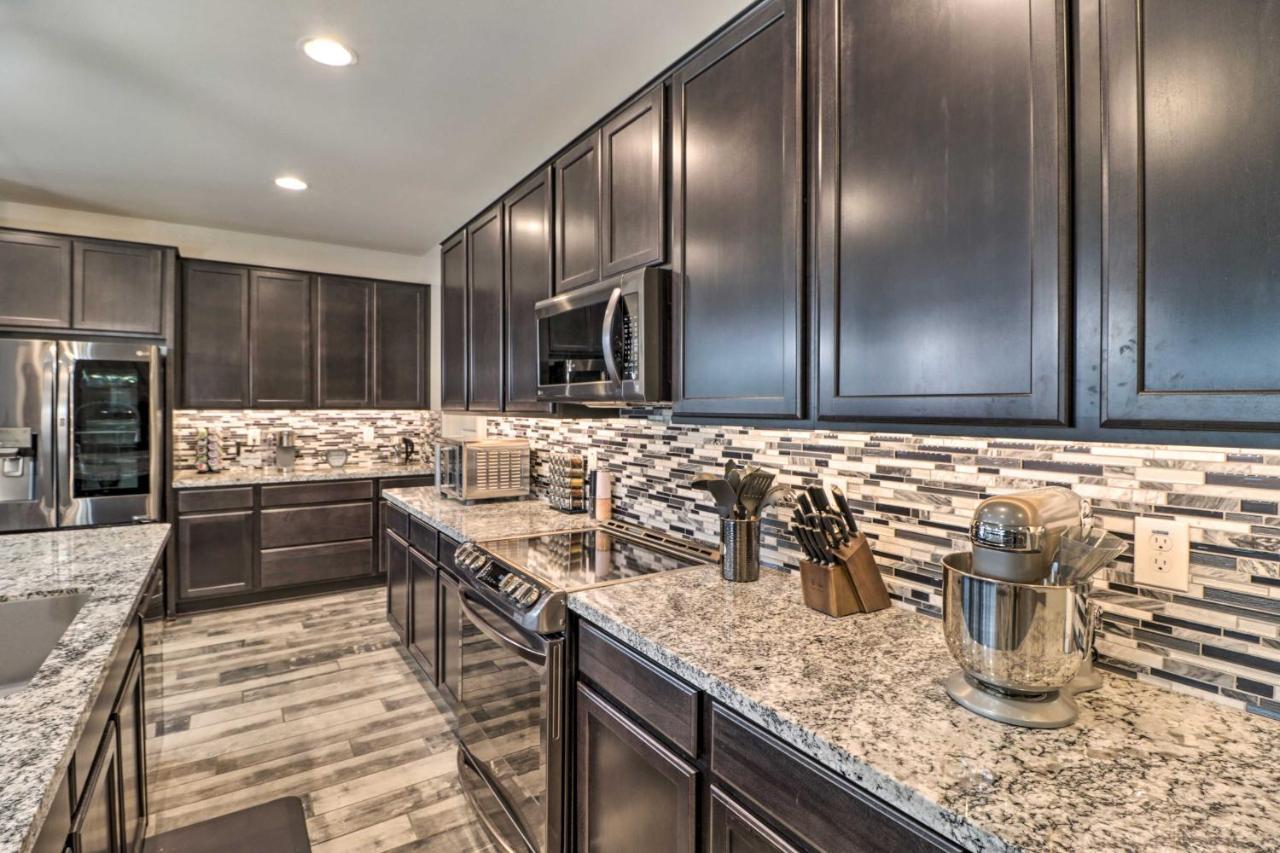 Stunning Goodyear Vacation Rental With Private Pool! Esterno foto